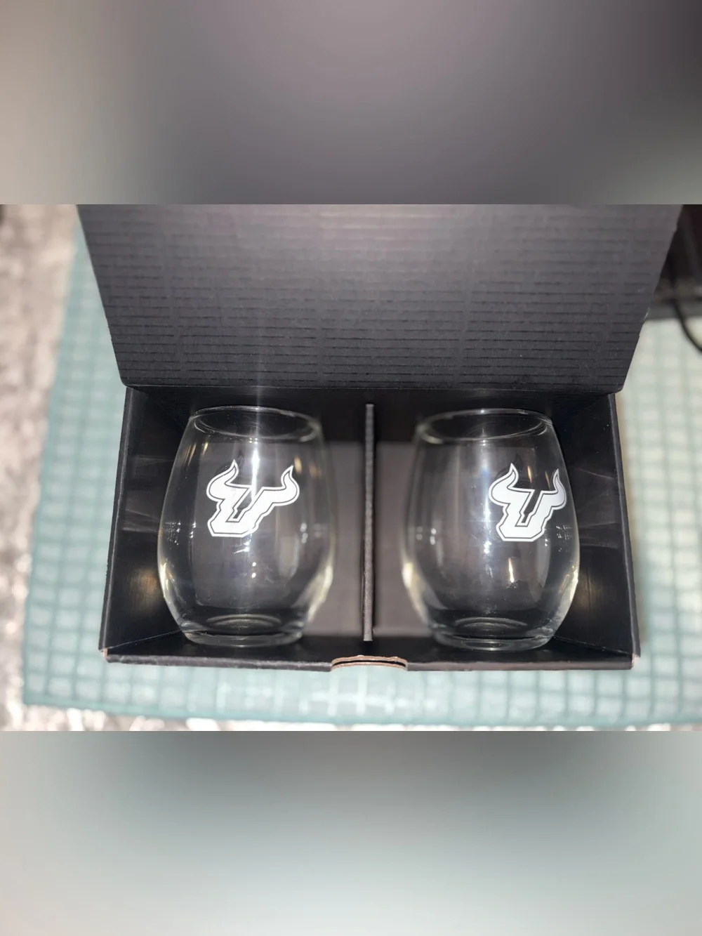 2-Pack Clear Stemless Wine Glasses with White Bull USF Emblem